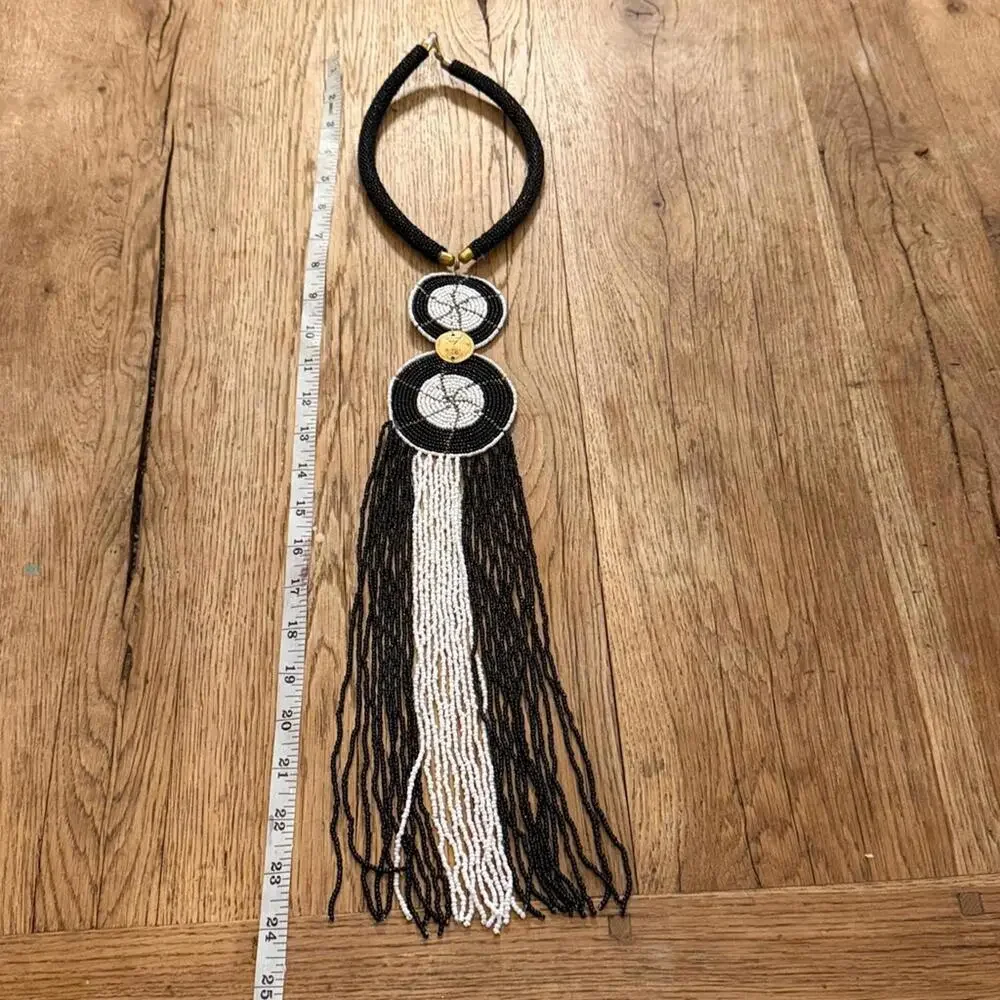 Elegant Black and White Beaded Necklace